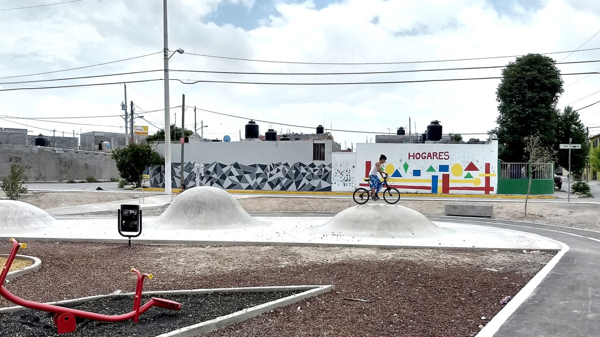 Manuel Acuna Plaza
